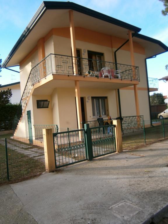 Luca Villa Bibione Eksteriør billede