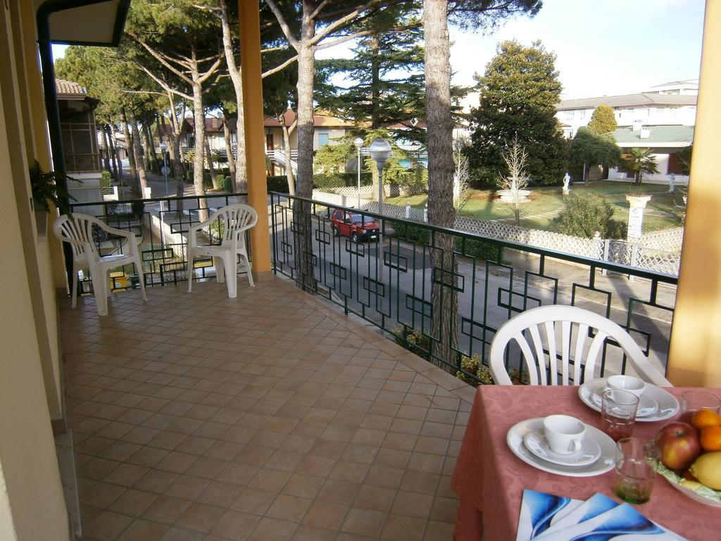 Luca Villa Bibione Eksteriør billede